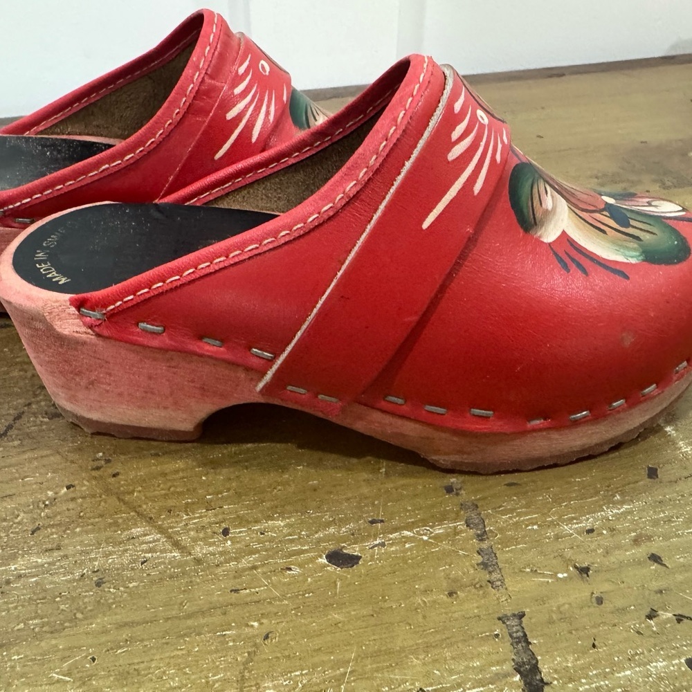 Colorful Kids Clogs - Picture 2 of 5